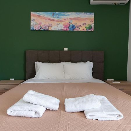 Sea View Apartment In Alimos Region アテネ エクステリア 写真